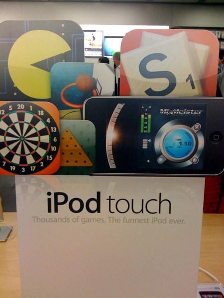 PegJump featured in Apple Store iPod Touch display
