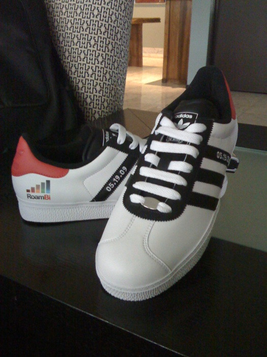 Roambi Adidas sneakers